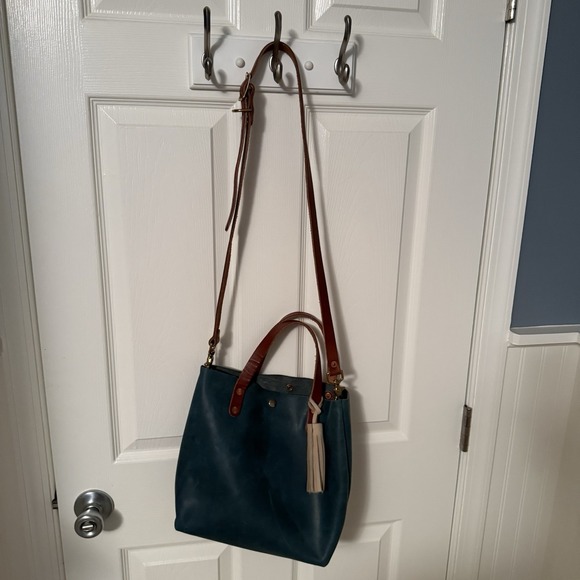 KMM & Co. MINI TOTE BAG ATLANTIC BLUE LEATHER CROSSBODY SHOULDER BAG TASSEL EUC - Picture 16 of 16